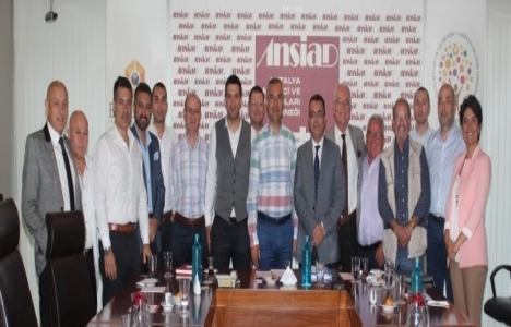 ANSlAD'ta kentsel dönüşüm konuşuldu!