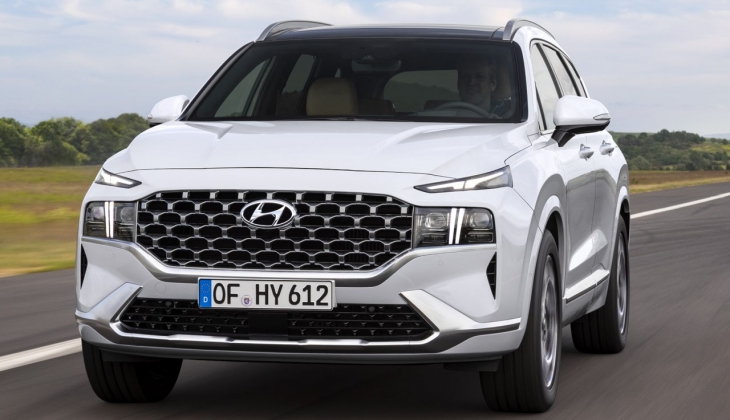 Hyundai'nin Haziran ayı zammı dudak uçuklattı! Santa Fe Hibrit artık 100 bin TL daha pahalı
