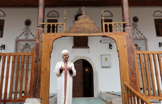 Aydın da 429 yıllık cami yeniden ibadete açıldı!