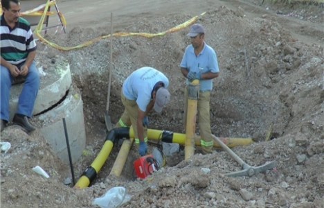 Ankara Gölbaşı'nda doğalgaz borusu patladı!