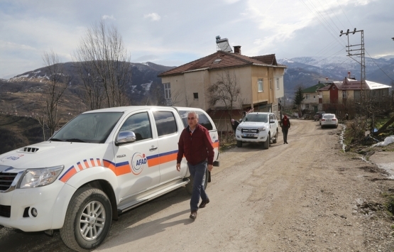 Ordu da 12 binanın tahliye edildiği heyelan bölgesinde inceleme başlatıldı!