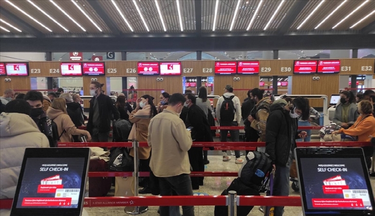 Yurt dışına çıkış harcı 720 liraya çıkıyor!