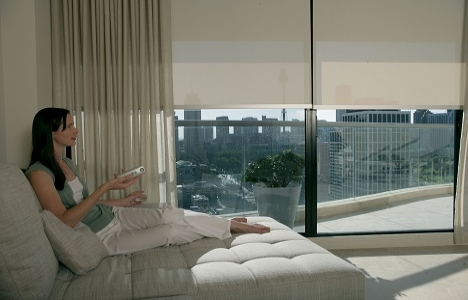 Somfy motorlu stor perde ile ofislerde yüksek konfor!