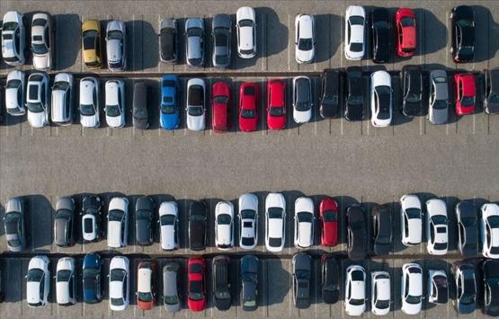 Araç almak isteyenler dikkat! Yüzde 47,6 indirim...