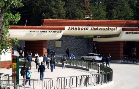 Anadolu Üniversitesi Yunusemre Kampüsü'nün duvarları yenilendi!