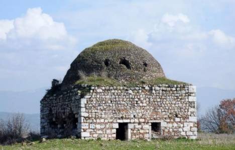 Kanuni Sultan Süleyman'ın Bozüyük'te yaptırdığı han ve köprünün restorasyonu sürüyor!