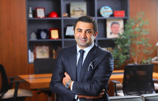 Babacan Holding 2 ayda herkesi ev sahibi yapacak!