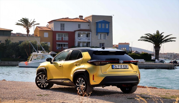 Toyota nın yeni SUV modeli Yaris Cross Hybrid satışa çıktı! 22 Haziran fiyat listesi