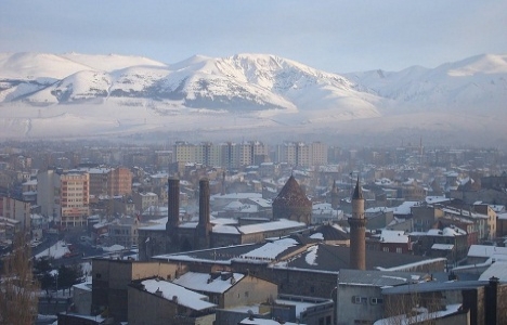 Erzurum Palandöken'de 4.8 milyon TL'ye satılık 2 arsa!