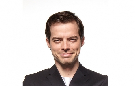 Alp Kırşan müteahhit oldu!