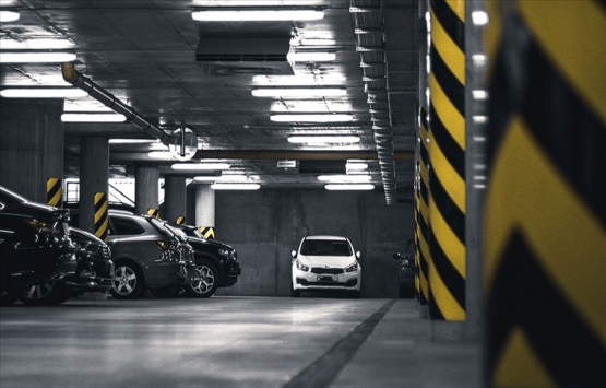 Apartmanlarda otopark kullanımı neye göre belirlenir?