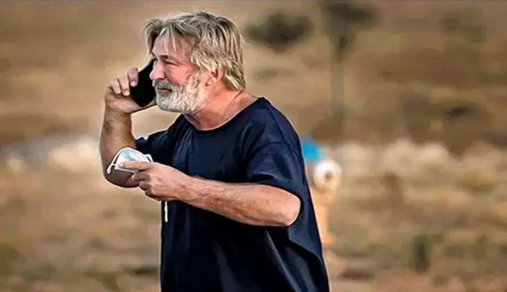 Emlakçı gibi evini satmaya çalışıyor! Dünyaca ünlü o isim lüks villasını 10 milyon dolar indirimle satıyor!