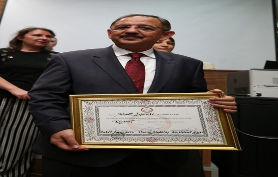 Mehmet Özhaseki mazbatasını aldı!