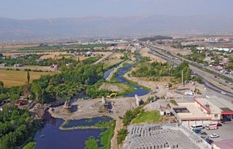 Kahramanmaraş Aksu Köprüsü'nde montaj hazırlığı!