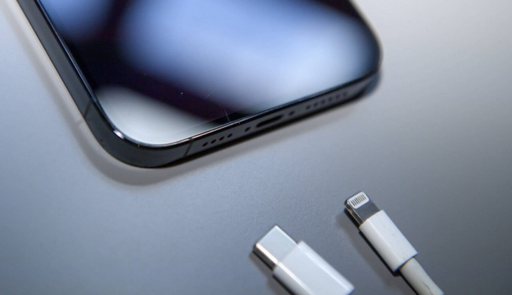 iPhone 15 USB-C Bağlantı Noktası Sınırlı Aksesuarları Destekleyecek