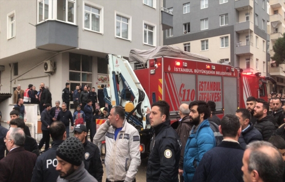 İstanbul Kartal da bina çöktü!
