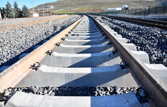 GAZİRAY Banliyö Hattı nın yüzde 80 i tamamlandı!