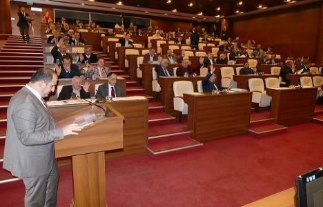 Trabzon Büyükşehir 2017 bütçesinde aslan payı raylı sistemin!