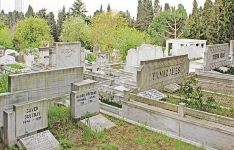İstanbul'daki mezarlıklar konut fiyatlarını geçti!