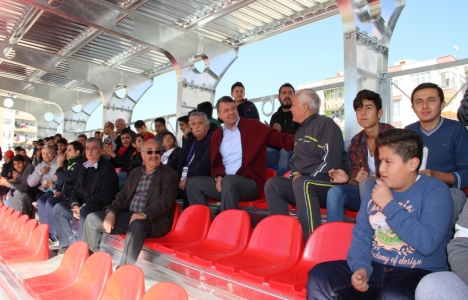 Silifke’de 400 kişilik ilave tribün hizmete girdi!