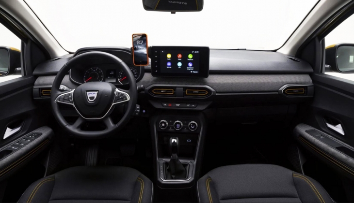 Dacia Sandero ucuzladı mı? İşte 30 Eylül 2022 fiyat listesi…