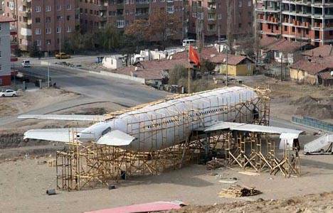 Çankırı Belediyesi THY'den aldığı uçağı kütüphane yapıyor!