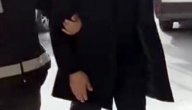  Oğlu ihbar etti o müteahhit yakalandı!