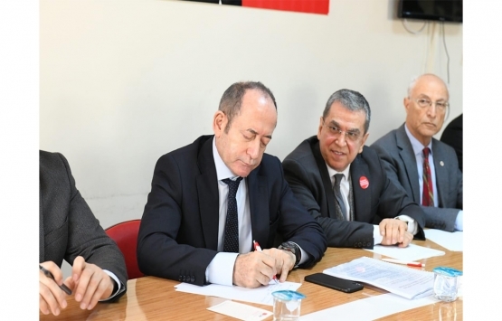 Konut mağdurları CHP Esenyurt İlçe Başkanlığı nda!