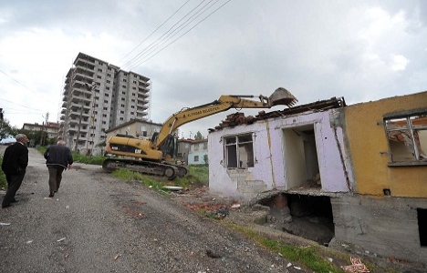 Altındağ Ulubey Mahallesi'nde kaçak yapı yıkımları başladı!