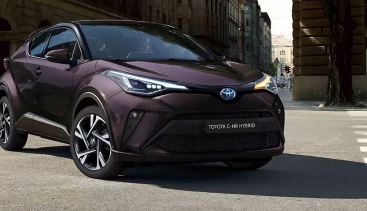 Aradığınız tüm özellikler bu otomobilde! Toyota C-HR fiyatı ne kadar? İşte Toyota C-HR 17 Kasım 2022 fiyat listesi