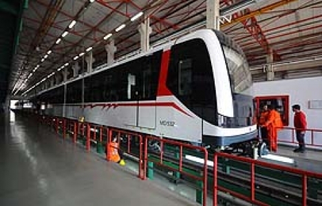İzmir Metrosu'na yeni vagonlar geliyor!