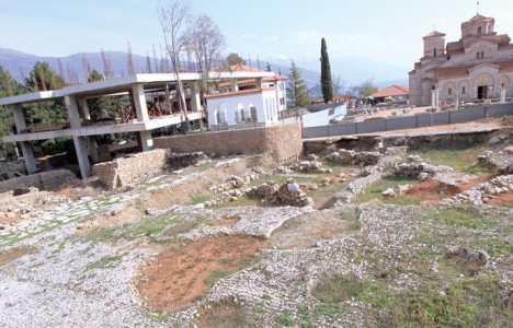 Tarihi İmaret Camii'nin yerine papaz okulu yapılacak!