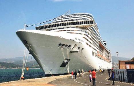 İzmir'e yeni kruvaziyer limanı şart!