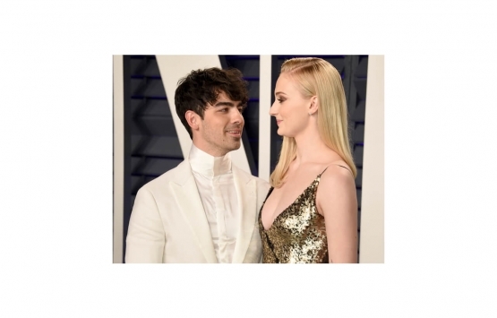 Sophie Turner ve Joe Jonas Miami den ev aldı!