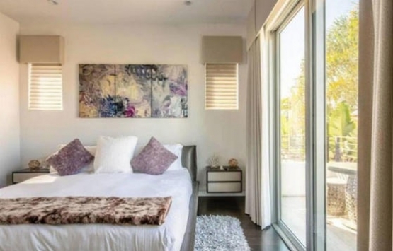 Kendall Jenner Hollywood ta aylık 25 bin dolara ev kiraladı!