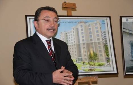 Azim Öztürk: Seyhan'ın tek kurtuluşu kentsel dönüşüm olacak!