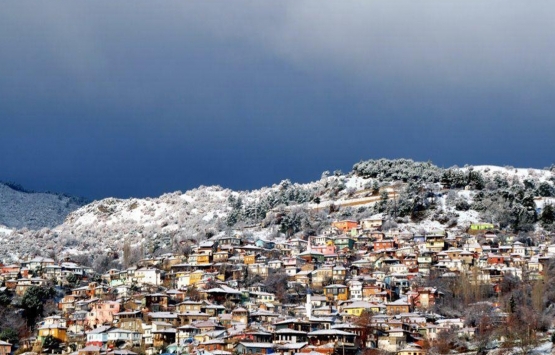 Kızının dersleri için internet olan yere ev inşa etti!