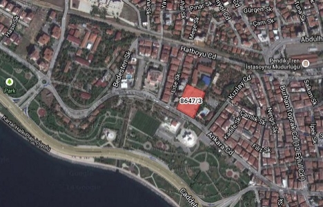 Pendik Belediyesi'nden 29.1 milyon TL'ye satılık futbol sahası!