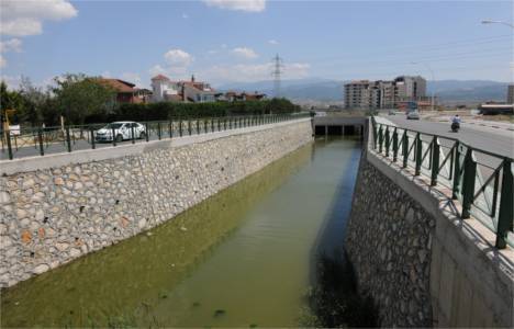 Nilüfer Deresi temizleniyor!