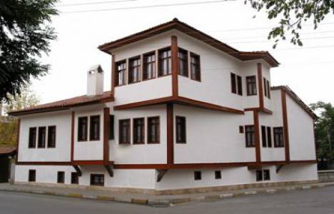 İsmet İnönü'nün evi yeniden ziyarete açılıyor!