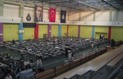 İstanbul Büyükşehir Belediyesi evsiz vatandaşları misafir ediyor!