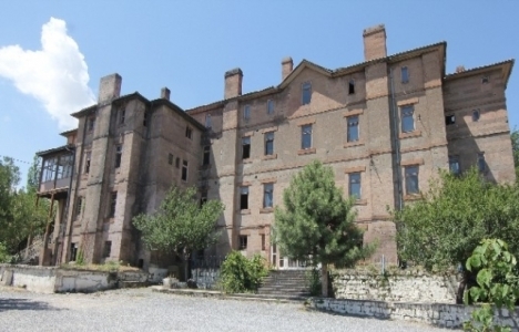 Talas'taki Eski Amerikan Koleji binası eğitime kazandırılacak!