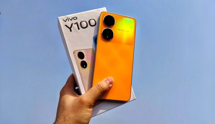 Renk Değiştiren arka panelli Vivo Y100 piyasaya çıktı