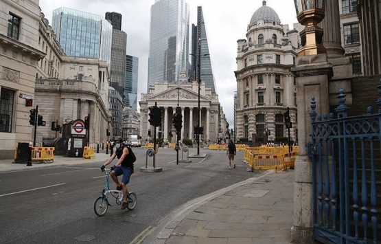 İngiliz hükümeti maaş ödemelerindeki desteğini azaltıyor!