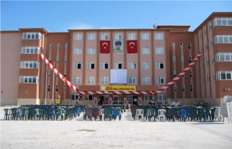 Bucak Teknik ve Endüstri Meslek Lisesi inşaatı tamamlandı!