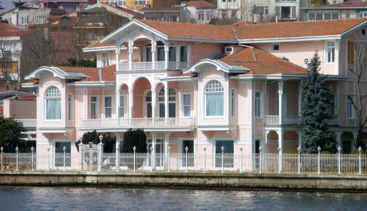 Katar Emiri'nden karısına büyük jest!  Yeniköy'deki Şehzade Burhanettin Efendi Yalısı baştan aşağı yenileniyor!