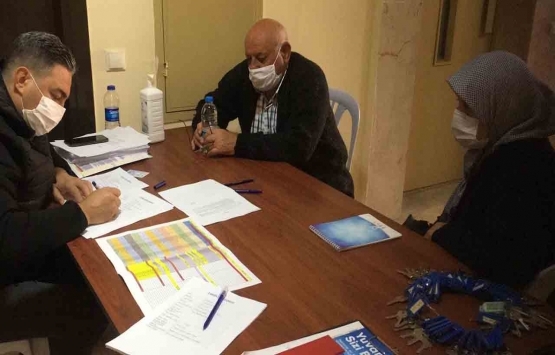 İzmir Uzundere'de 112 konut depremzedelere teslim edildi! 