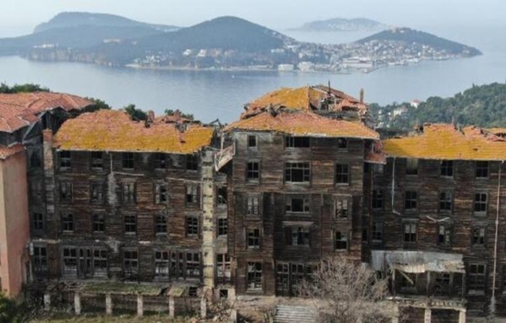 Büyükada Rum Yetimhanesi yıkılma tehlikesiyle karşı karşıya!