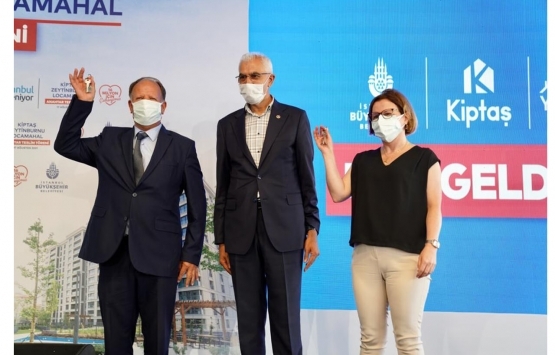 Zeytinburnu Locamahal Kentsel Dönüşüm projesinde anahtarlar teslim edildi!