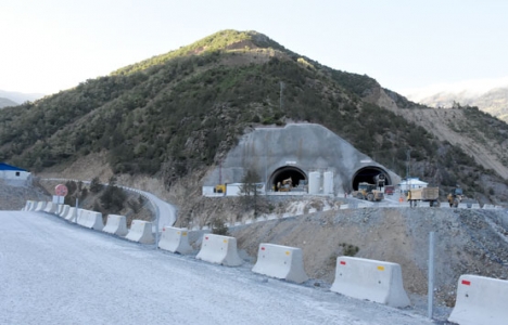 Yeni Zigana Tüneli ndeki çalışmalarda 1.700 metreye ulaşıldı!